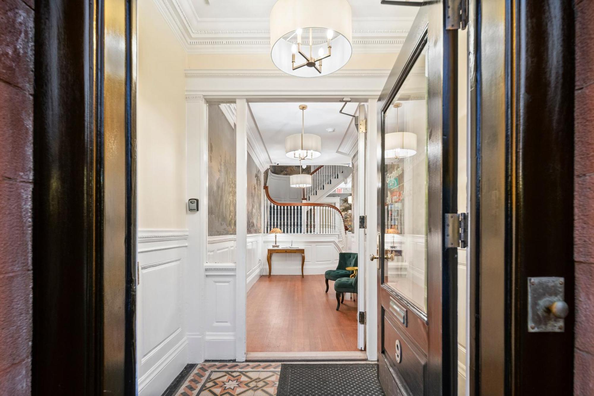 Charlesgate Suites Boston Exterior photo