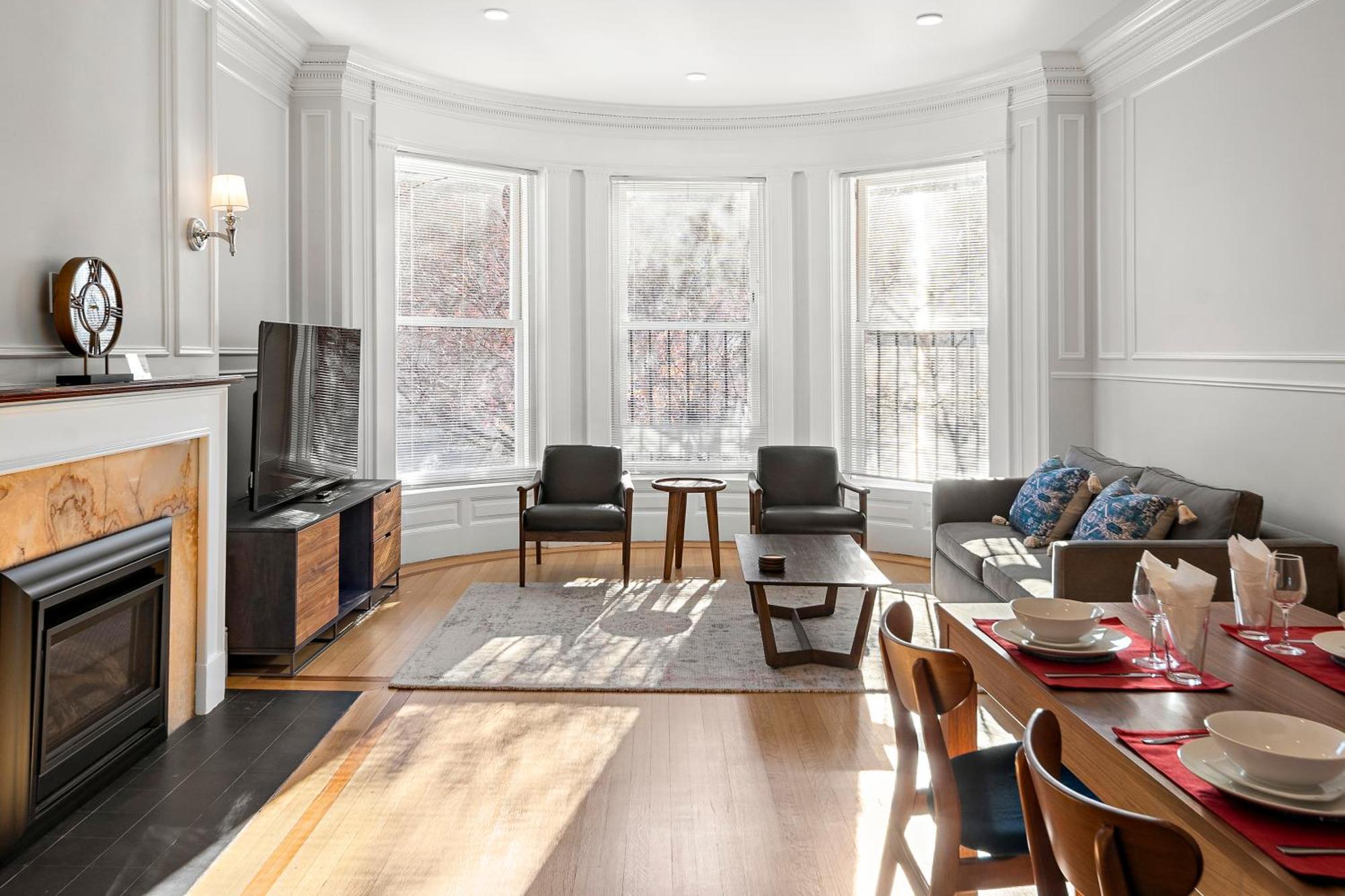 Charlesgate Suites Boston Exterior photo